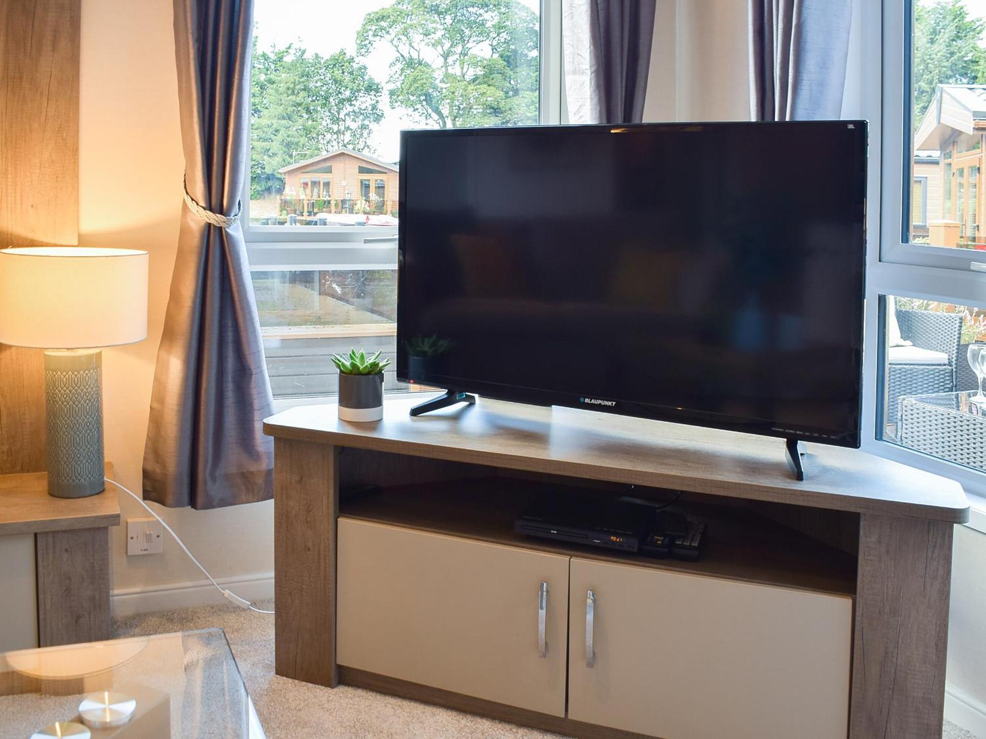 Riverside Lodge Auchterarder Ngoại thất bức ảnh